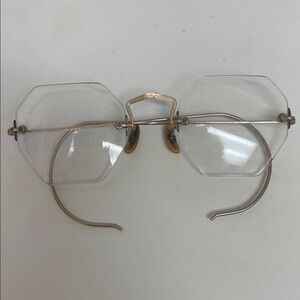 Hexagonal Gold Frame Glasses